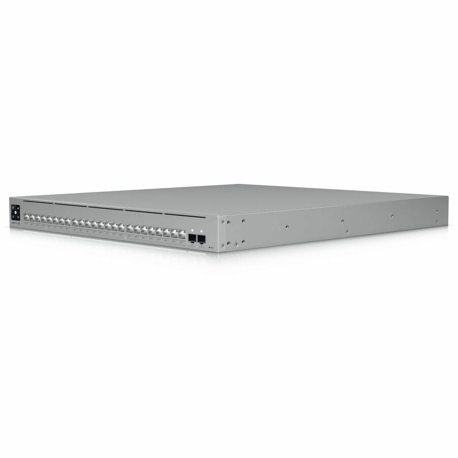 Pro XG 24 PoE Pro XG 24 PoE